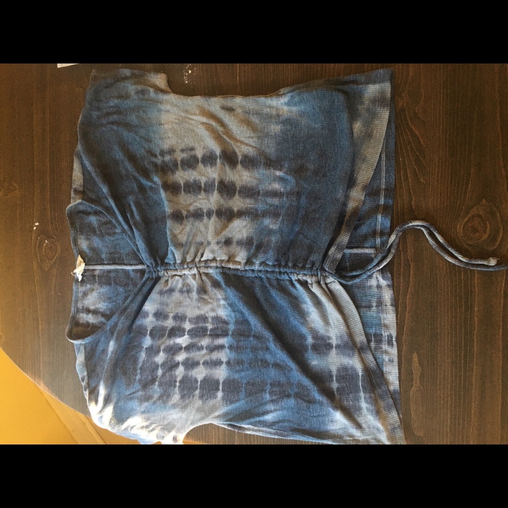 Women’s Medium Aeropostale adjustable top